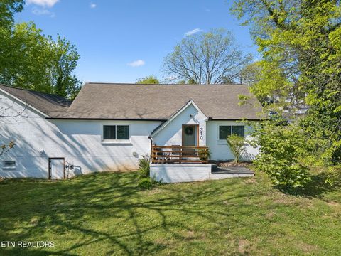 Photo of 310 Waller St, Lenoir City, TN 37771 (MLS # 1336371)