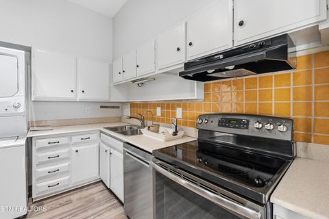 Tiny photo for 1400 Kenesaw Ave #33c, Knoxville, TN 37919 (MLS # 1333752)