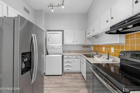 Tiny photo for 1400 Kenesaw Ave #33c, Knoxville, TN 37919 (MLS # 1333752)