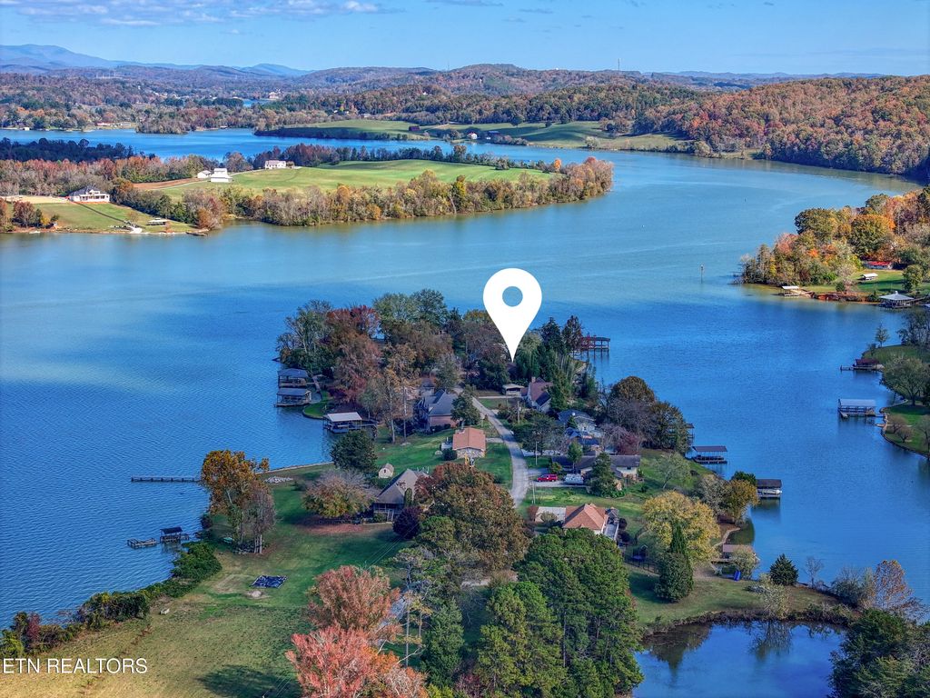 Photo of 214 Ross Estates Rd, Kingston, TN 37763 (MLS # 1285172)