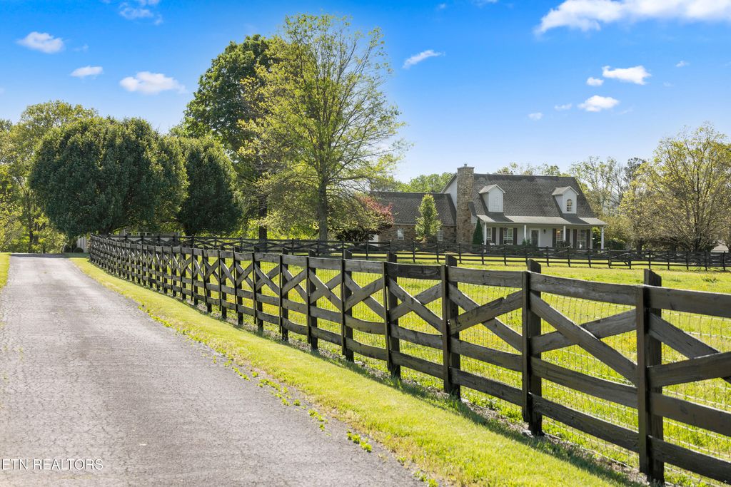 Photo of 7714 Washington Pike, Corryton, TN 37721 (MLS # 1337934)