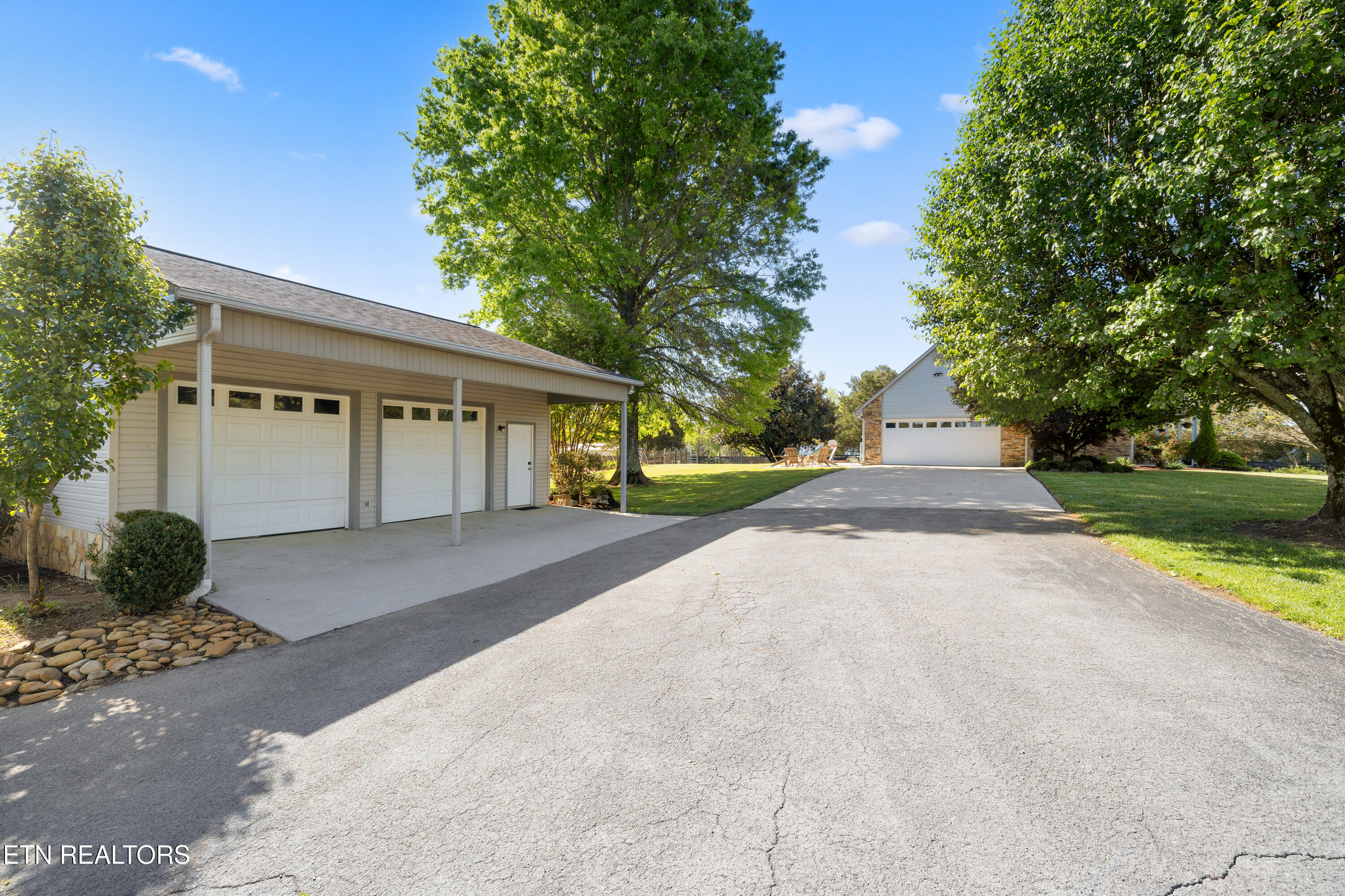 7714 Washington Pike