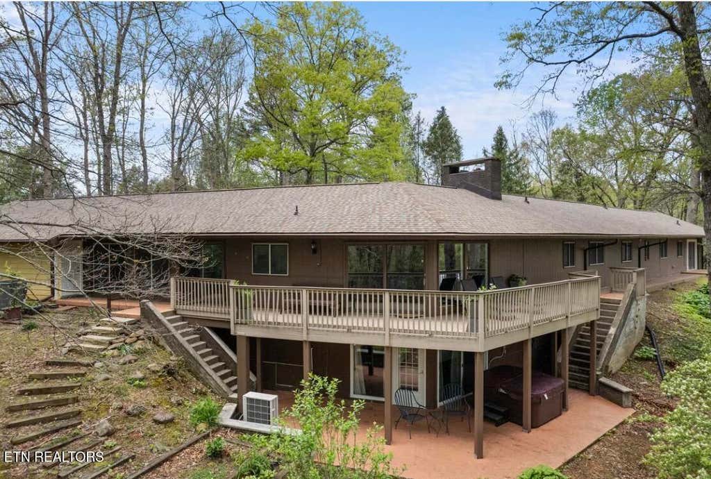Photo of 150 Hollow Rd, Cosby, TN 37722 (MLS # 1350132)