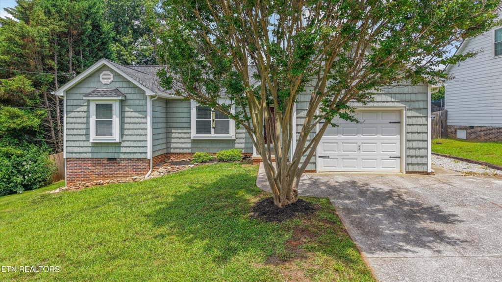 Photo of 733 Summerdale Drive, Knoxville, TN 37934 (MLS # 1345211)