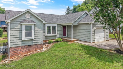 Photo of 733 Summerdale Drive, Knoxville, TN 37934 (MLS # 1345211)