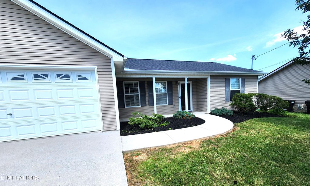 Photo of 6206 Jim Fox Lane, Powell, TN 37849 (MLS # 1303873)