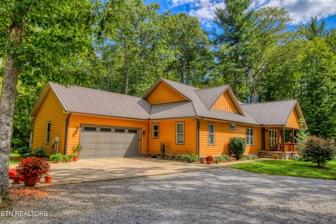 Tiny photo for 561 Northrup Falls Drive, Jamestown, TN 38556 (MLS # 1359623)