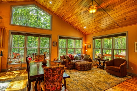Tiny photo for 561 Northrup Falls Drive, Jamestown, TN 38556 (MLS # 1359623)