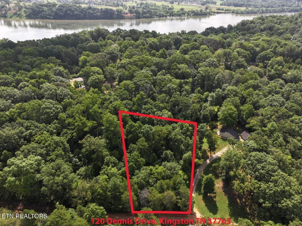 Photo of 120 Dennis Drive, Kingston, TN 37763 (MLS # 1308368)