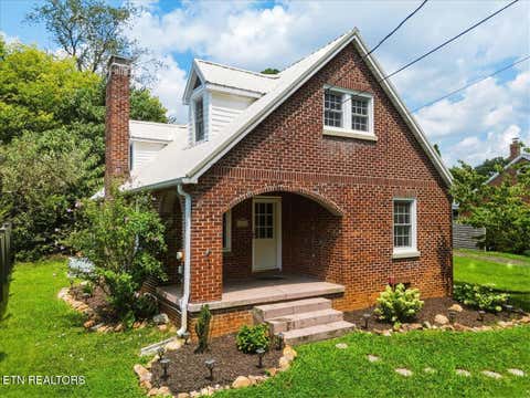 Photo of 1207 Tapoco Ave, Maryville, TN 37801 (MLS # 1351665)