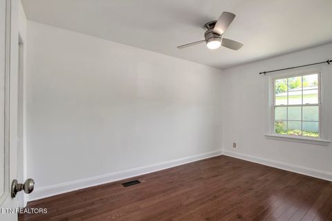 Tiny photo for 1113 Mayflower Rd, Kingston, TN 37763 (MLS # 1340276)