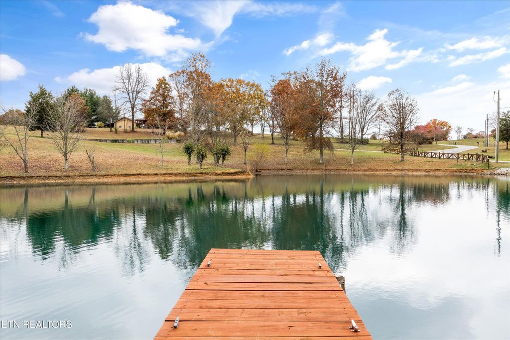 Photo of 755 Farmington Way, Maryville, TN 37801 (MLS # 1321835)