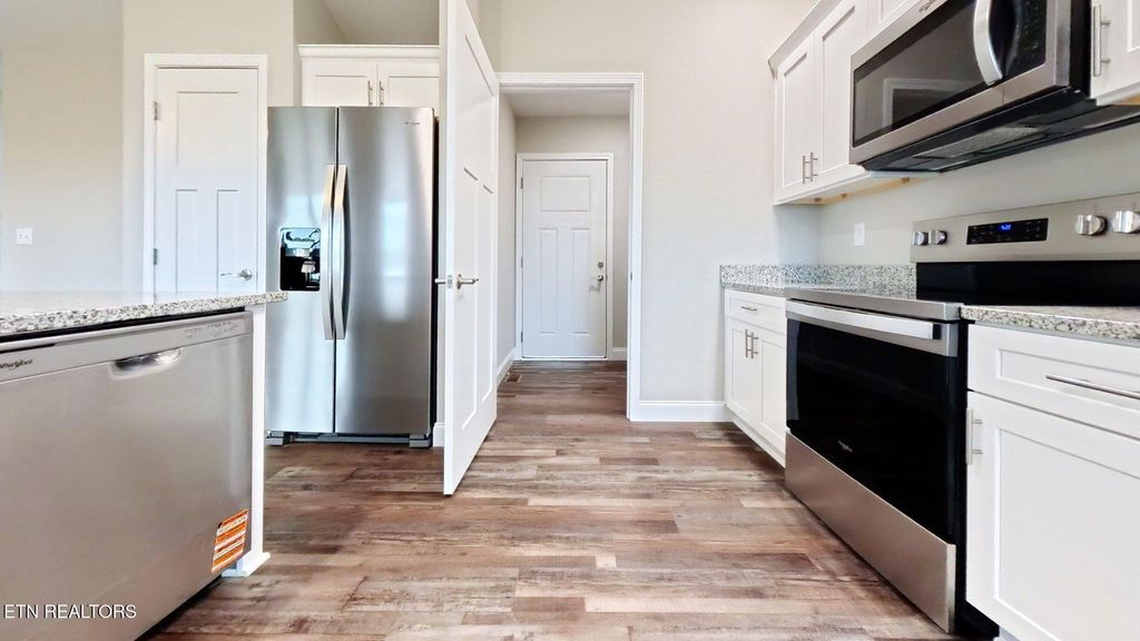 Photo of 1293 Cook Rd, Crossville, TN 38555 (MLS # 1324541)