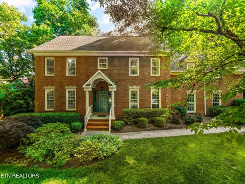 Photo of 704 El Monte Circle, Knoxville, TN 37922 (MLS # 1341003)