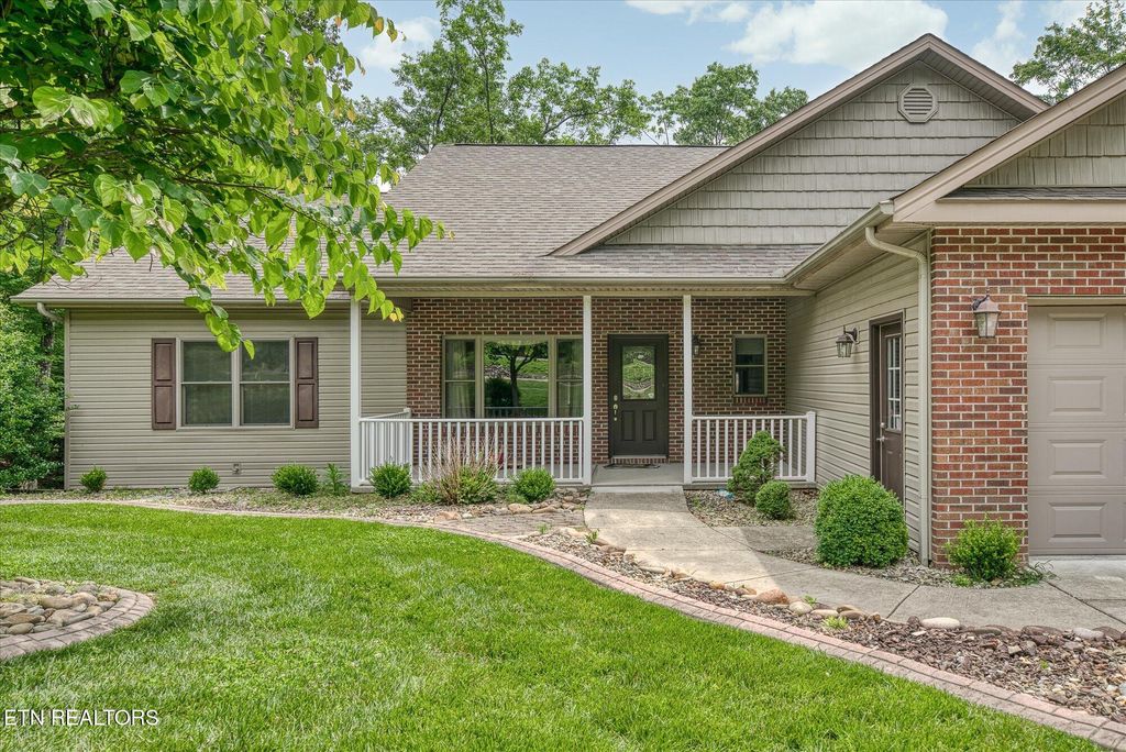 Photo of 15 Chatham Court, Fairfield Glade, TN 38558 (MLS # 1315619)
