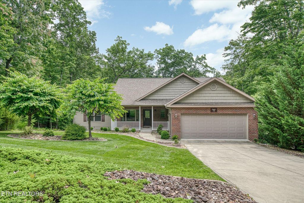 Photo of 15 Chatham Court, Fairfield Glade, TN 38558 (MLS # 1315619)