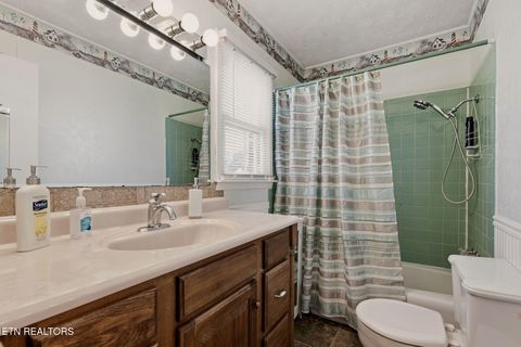 Tiny photo for 421 Hicks Circle, Clinton, TN 37716 (MLS # 1319840)