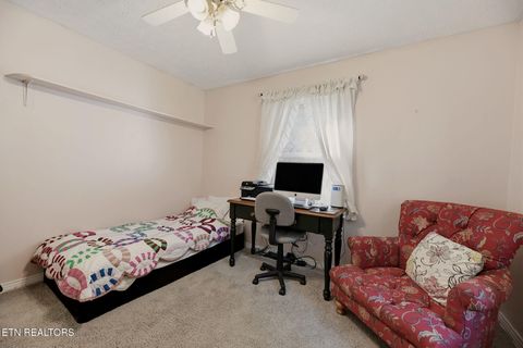 Tiny photo for 421 Hicks Circle, Clinton, TN 37716 (MLS # 1319840)