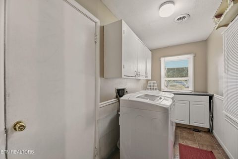 Tiny photo for 421 Hicks Circle, Clinton, TN 37716 (MLS # 1319840)