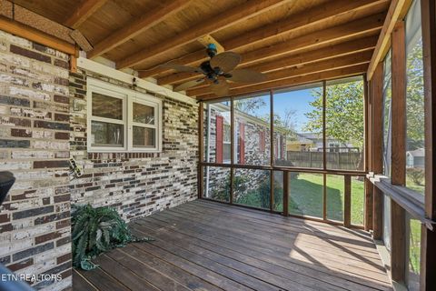 Tiny photo for 421 Hicks Circle, Clinton, TN 37716 (MLS # 1319840)