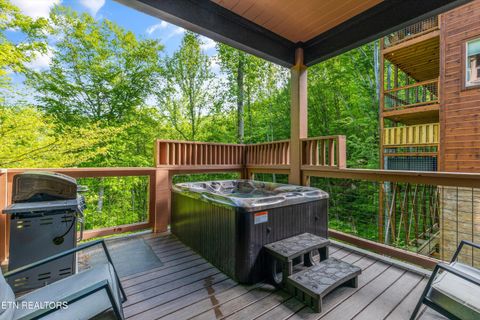 Tiny photo for 906 Saddle Creek Way, Sevierville, TN 37862 (MLS # 1334717)