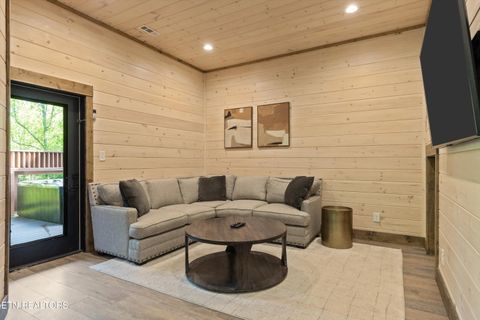 Tiny photo for 906 Saddle Creek Way, Sevierville, TN 37862 (MLS # 1334717)