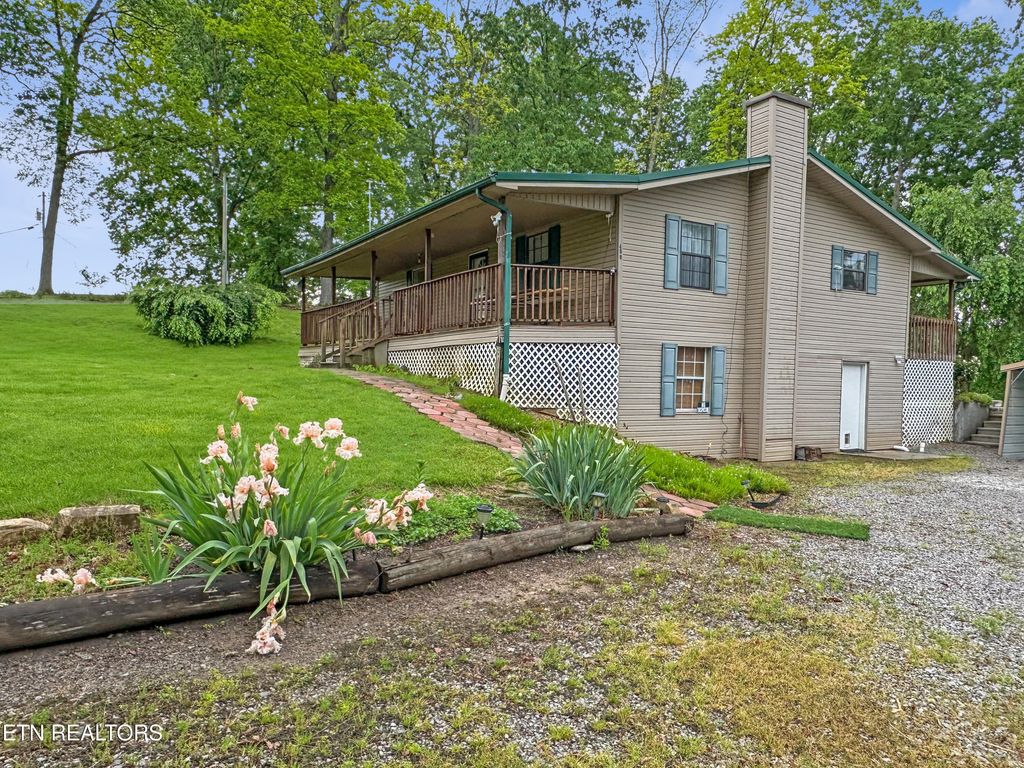 Photo of 450 Buffalo Lane, Tazewell, TN 37879 (MLS # 1337464)