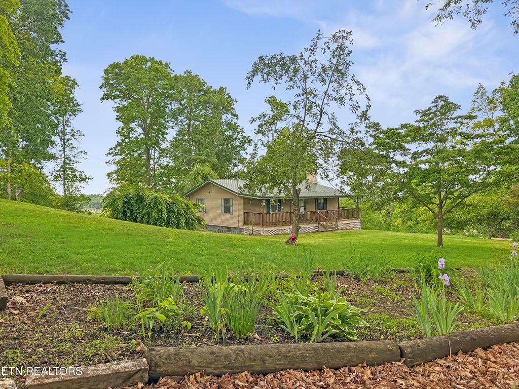 Photo of 450 Buffalo Lane, Tazewell, TN 37879 (MLS # 1337464)
