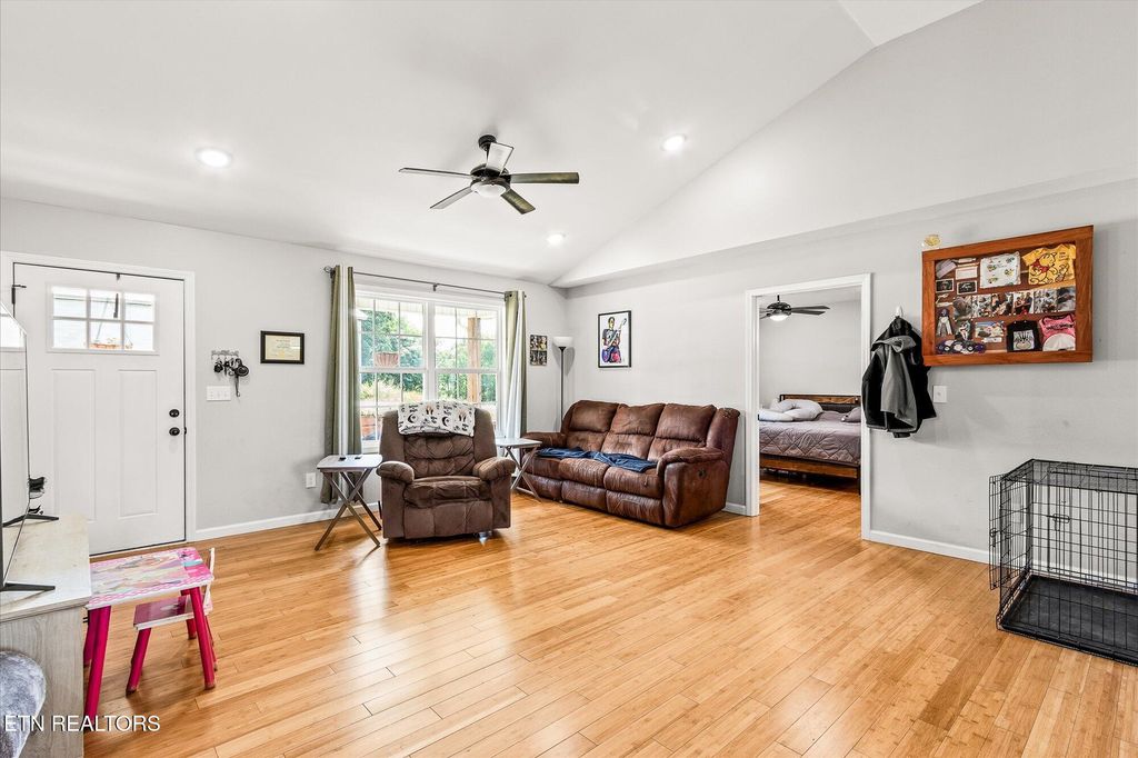 Photo of 2190 Sullivan Knowles Road Rd, Sparta, TN 38583 (MLS # 1324570)