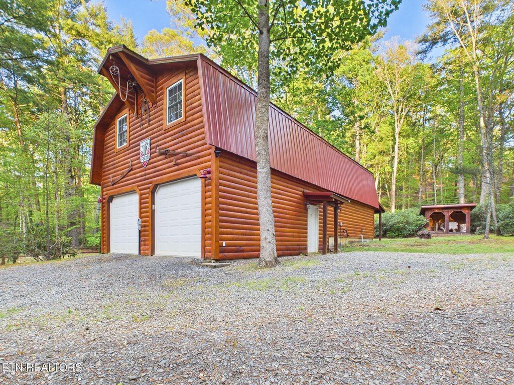 Photo of 113 Rivendell Lane, Tellico Plains, TN 37385 (MLS # 1338816)