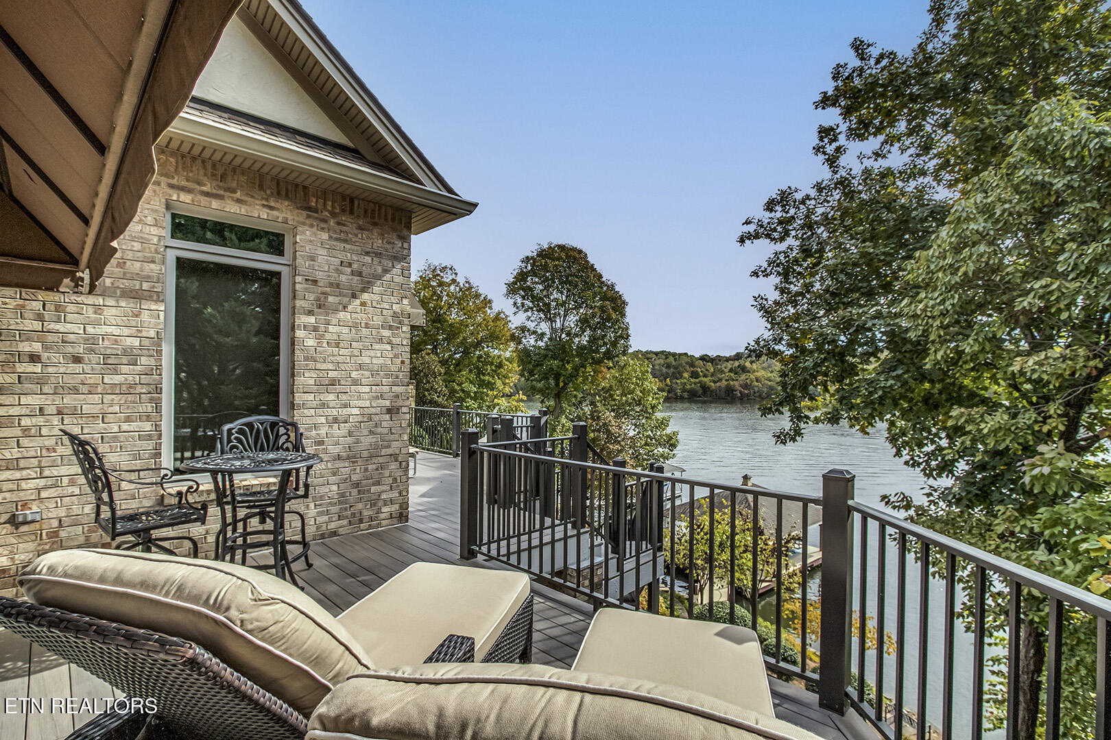 Vonore, Tennessee, 37885, United States, 5 Bedrooms Bedrooms, ,5 BathroomsBathrooms,Residential,Active,1973331