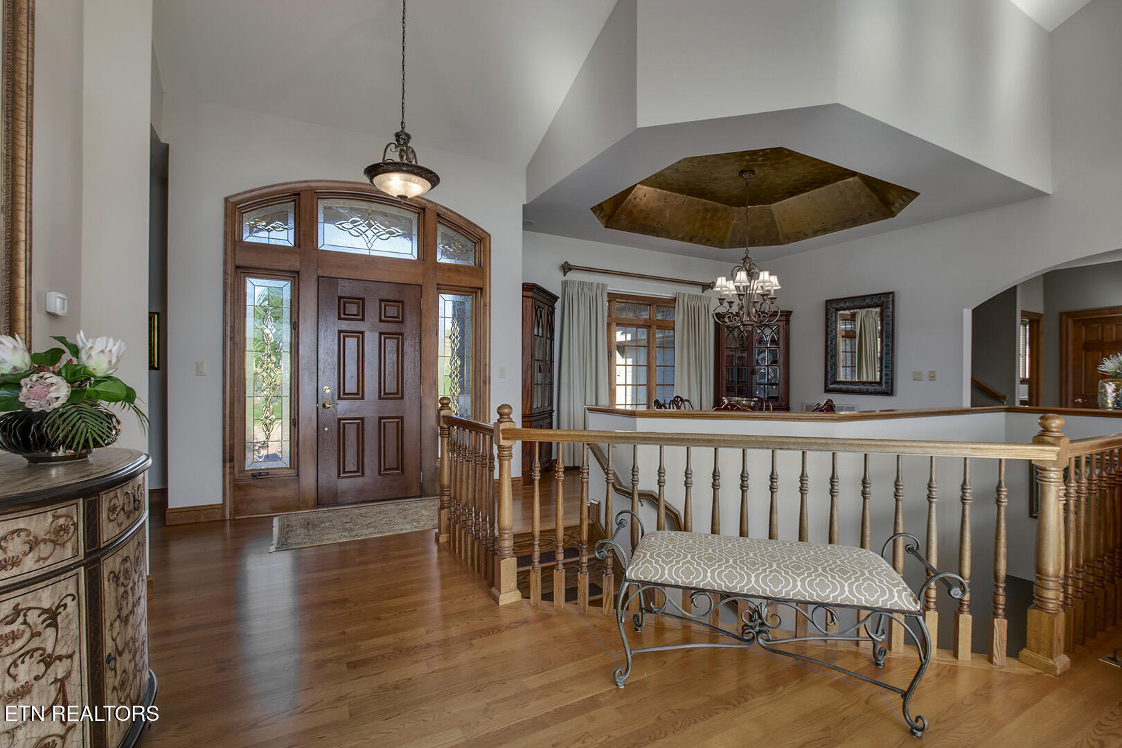Vonore, Tennessee, 37885, United States, 5 Bedrooms Bedrooms, ,5 BathroomsBathrooms,Residential,Active,1973331
