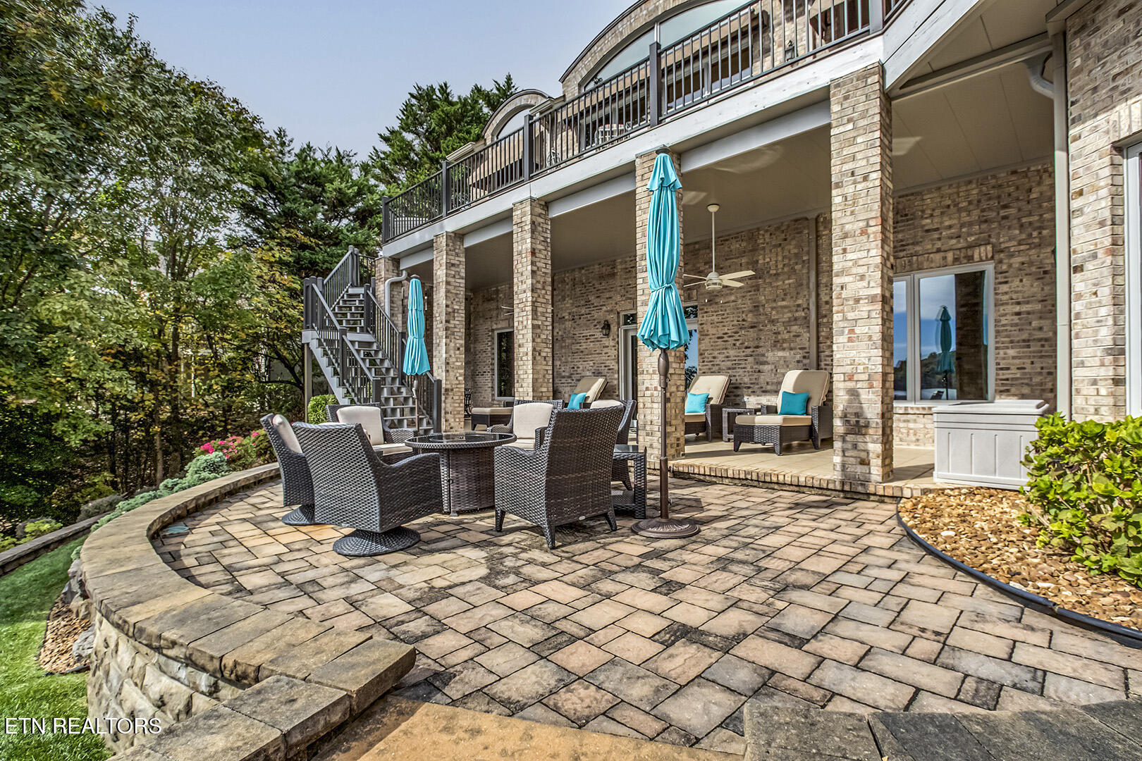 Vonore, Tennessee, 37885, United States, 5 Bedrooms Bedrooms, ,5 BathroomsBathrooms,Residential,Active,1973331