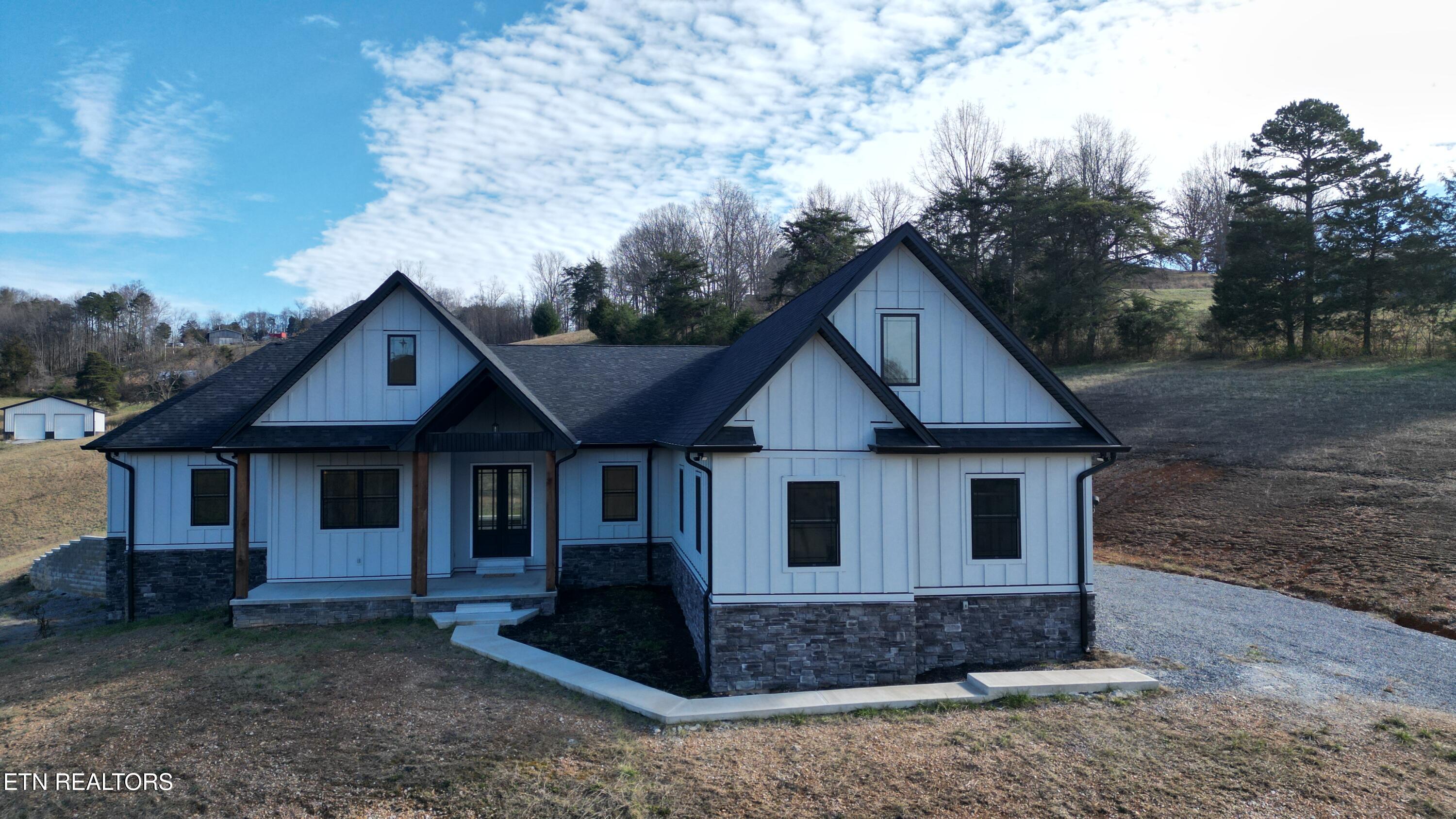 2585 Forge Ridge Rd