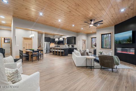 Tiny photo for 3157 Wears Drive Dr, Sevierville, TN 37862 (MLS # 1323876)