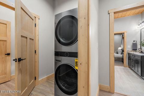 Tiny photo for 3157 Wears Drive Dr, Sevierville, TN 37862 (MLS # 1323876)