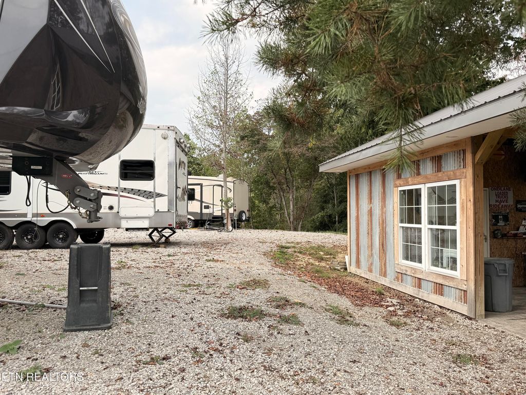 Photo of 444 Roses Creek Rd, Clairfield, TN 37715 (MLS # 1327391)