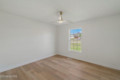 Tiny photo for 456 Tyler Drive, Dandridge, TN 37725 (MLS # 1323436)