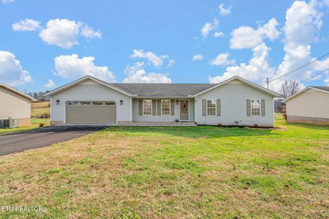 Photo of 456 Tyler Drive, Dandridge, TN 37725 (MLS # 1323436)