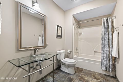 Tiny photo for 2304 Lakemoor Drive, Knoxville, TN 37920 (MLS # 1292816)