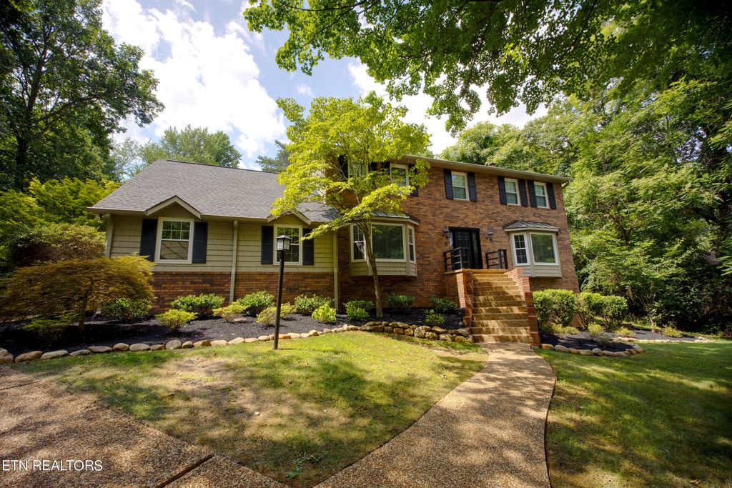 Photo of 413 Schooner Lane, Farragut, TN 37934 (MLS # 1268460)