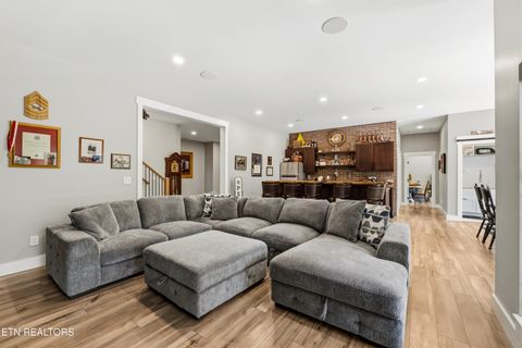 Tiny photo for 300 Black Fox Rd, Washburn, TN 37888 (MLS # 1346851)