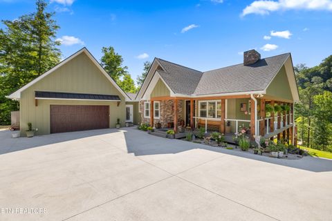 Tiny photo for 300 Black Fox Rd, Washburn, TN 37888 (MLS # 1346851)