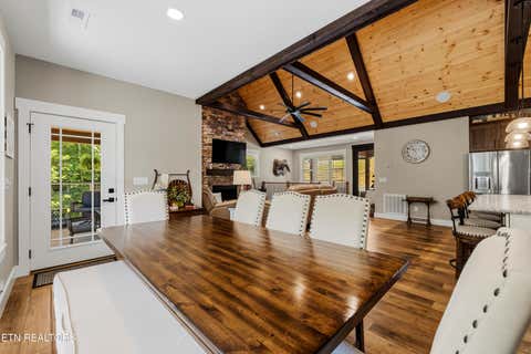 Tiny photo for 300 Black Fox Rd, Washburn, TN 37888 (MLS # 1346851)