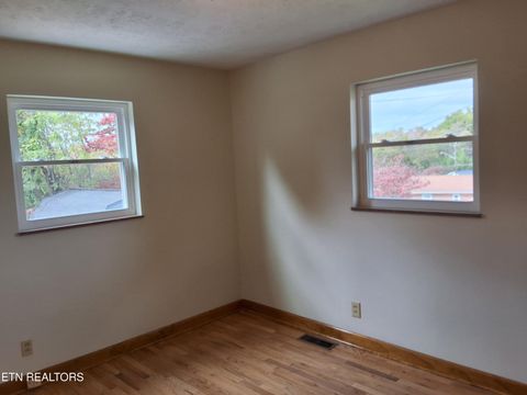 Tiny photo for 3003 Eloise Drive, Morristown, TN 37814 (MLS # 1320068)