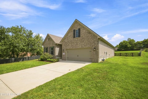 Tiny photo for 6872 Beeler Rd, Knoxville, TN 37918 (MLS # 1353970)