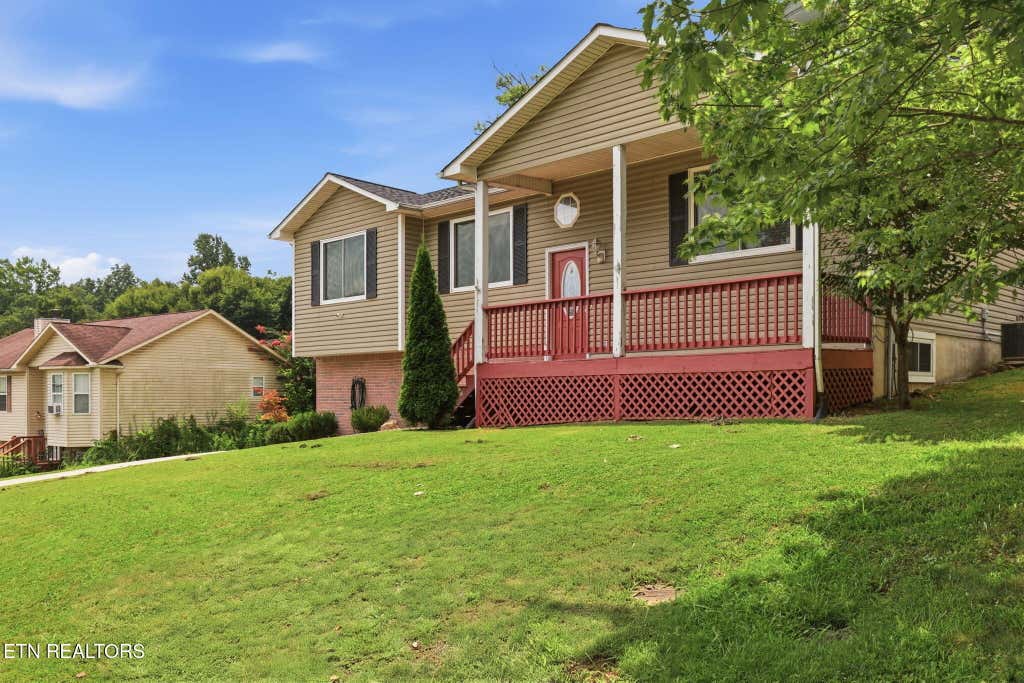 Photo of 7463 Twin Brooks Blvd, Knoxville, TN 37918 (MLS # 1350489)