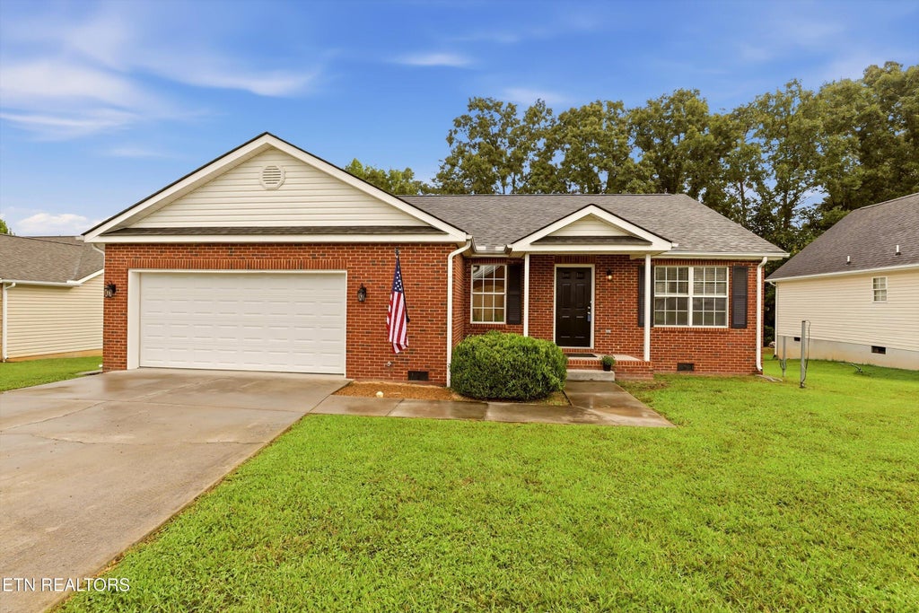 Photo of 4418 Waldon Pond Lane, Corryton, TN 37721 (MLS # 1352803)