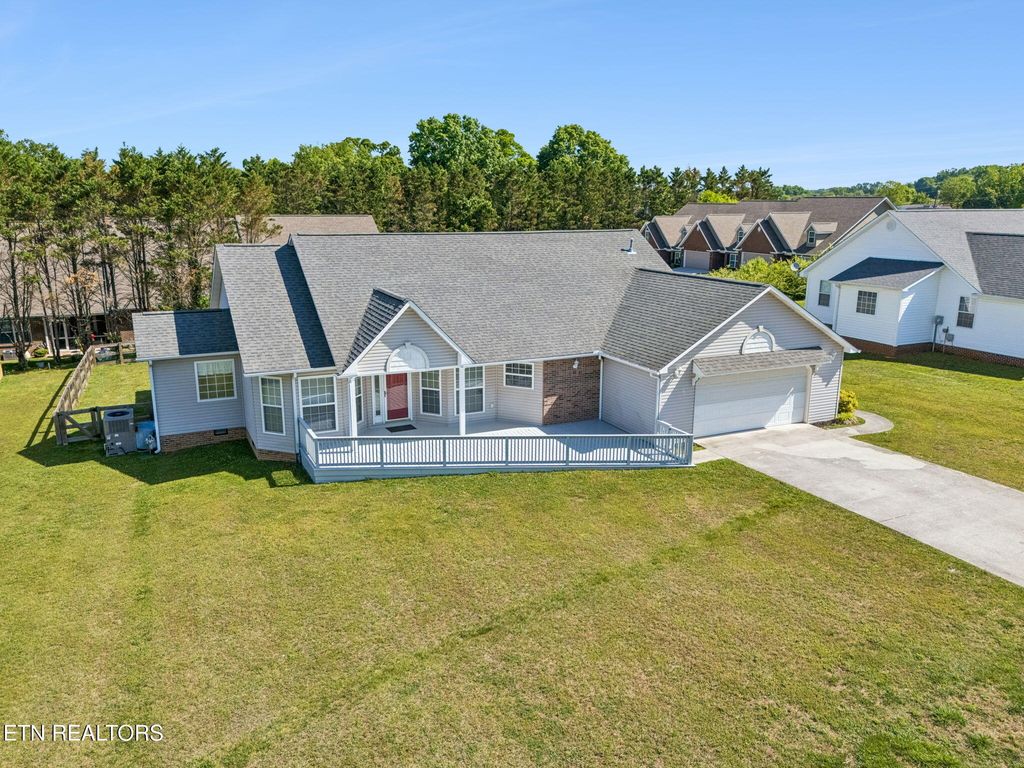 Photo of 110 Wind Chase Drive, Madisonville, TN 37354 (MLS # 1339423)