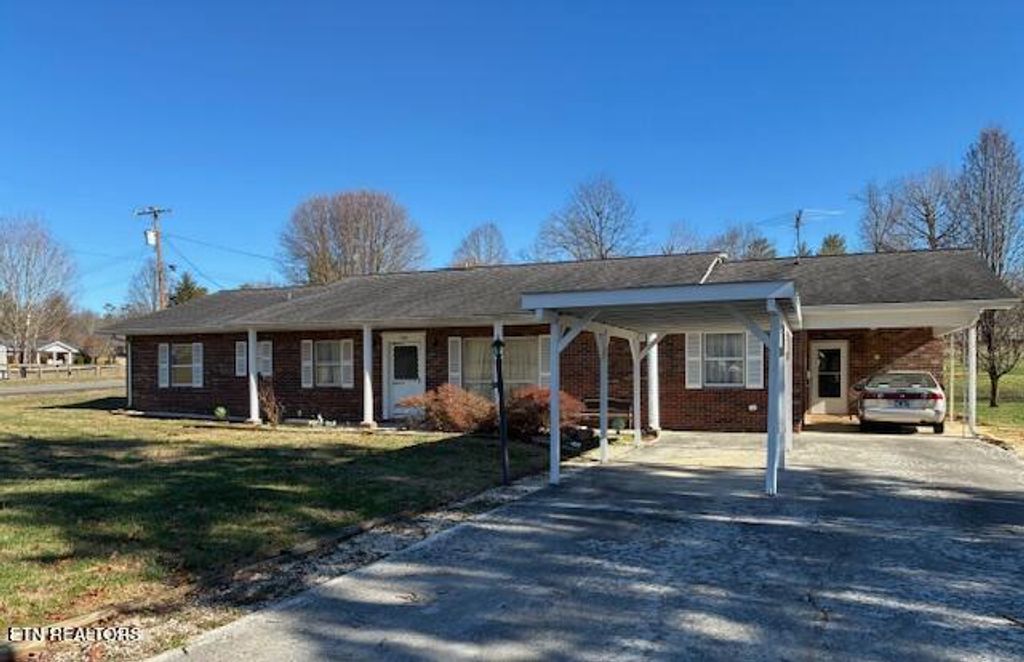 Photo of 4754 Douglas Dam Rd, Strawberry Plains, TN 37871 (MLS # 1326394)